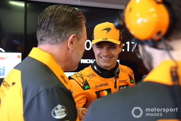 Lando Norris, McLaren, Zak Brown, McLaren