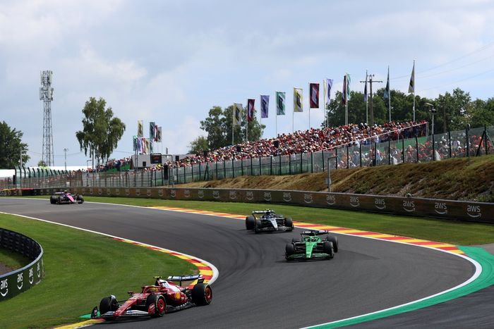 Lewis Hamilton, Ferrari, Nico Hulkenberg, Sauber, Andrea Kimi Antonelli, Mercedes