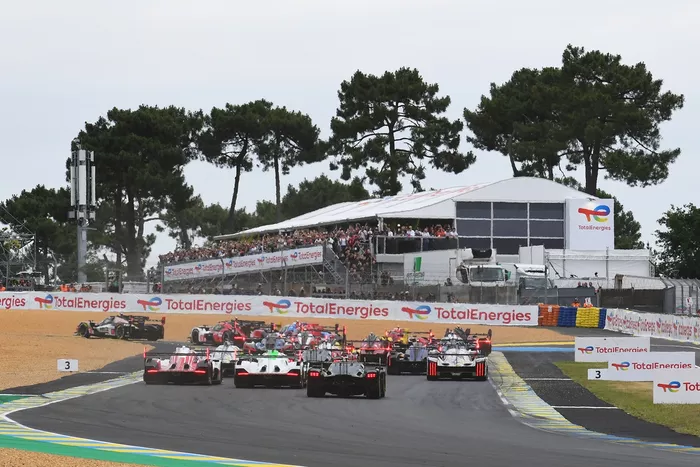 Hypercar start action