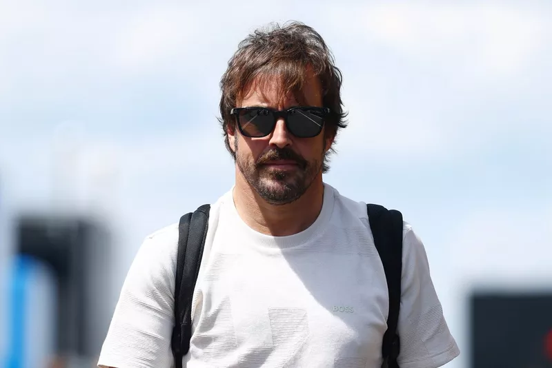 Fernando Alonso, Aston Martin Racing