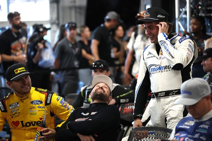 Todd Gilliland, Front Row Motorsports Ford, Ricky Stenhouse Jr., Hyak Motorsports Chevrolet, Noah Gragson, Front Row Motorsports Ford