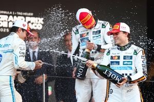 Charles Leclerc, Ferrari, Lando Norris, McLaren, Oscar Piastri, McLaren