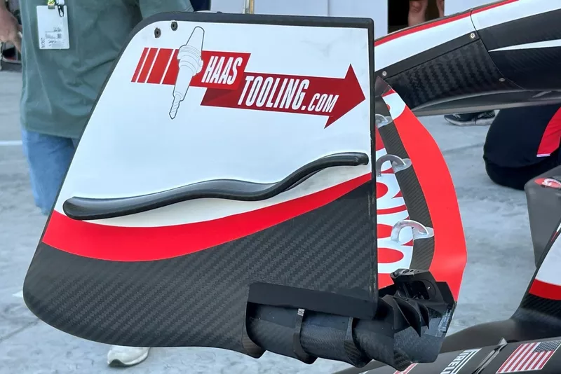 Haas VF-24 détails techniques