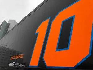 Luca Marini, Sky Racing Team VR46, logo su un camion