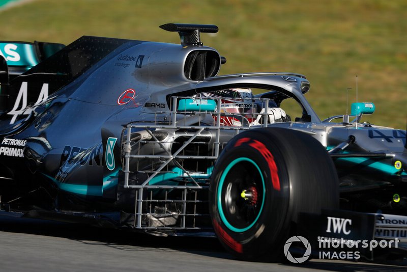 Lewis Hamilton, Mercedes-AMG F1 W10, con sensori aerodinamici