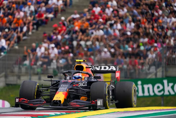Sergio Pérez, Red Bull Racing RB16B