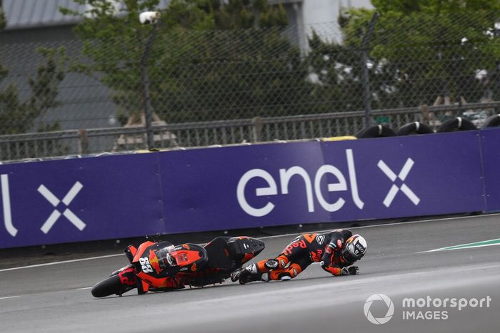 Caída de Miguel Oliveira, Red Bull KTM Factory Racing