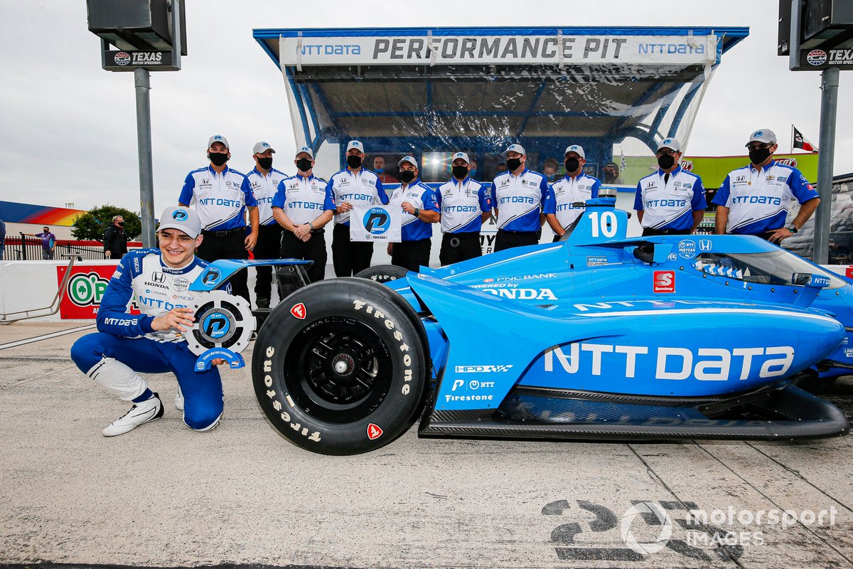 Pole award winner Alex Palou, Chip Ganassi Racing Honda