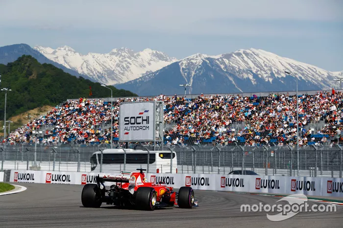 Rusia: 150.000 espectadores; -8000