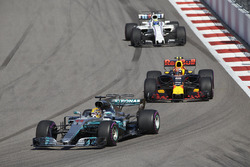 Льюіс Хемілтон, Mercedes AMG F1 W08, Макс Ферстаппен, Red Bull Racing RB13, Феліпе Масса, Williams F