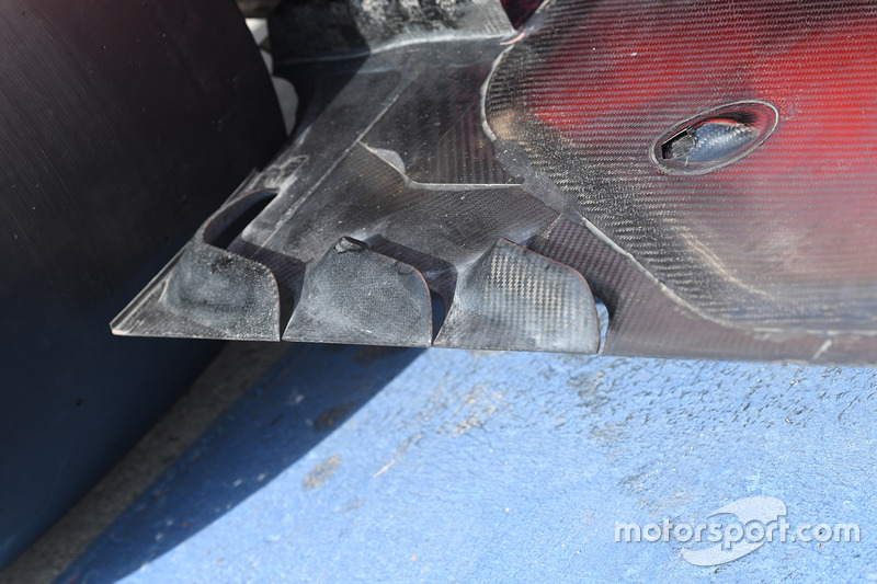 Ferrari SF70H rear floor detail