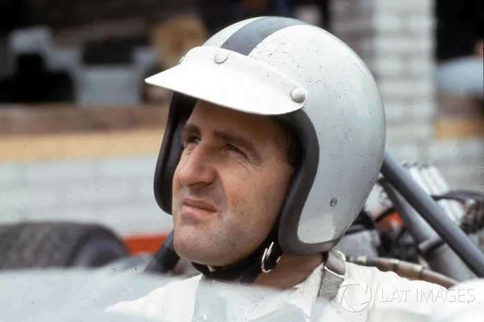 Denny Hulme - Um título (1967)