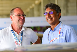 Бернхард Гобмайер, директор Volkswagen Group Motorsport, Сириш Висса, глава Volkswagen Motorsport In