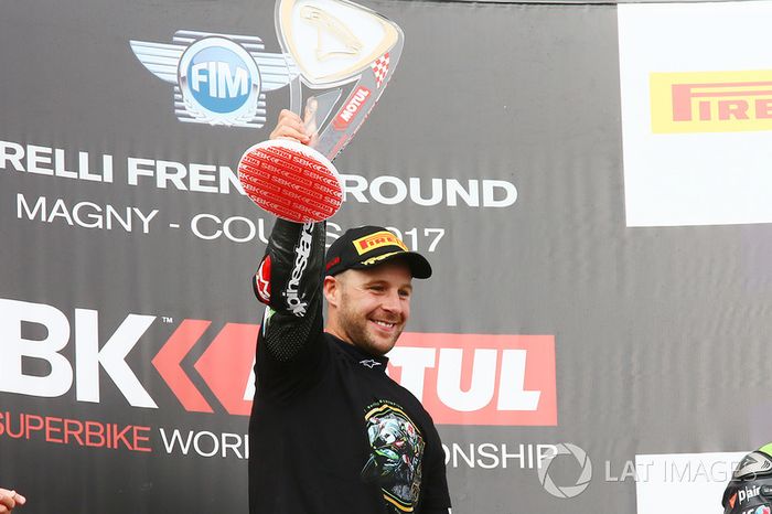 Ganador de la carrera y campeón de 2017 Jonathan Rea, Kawasaki Racing
