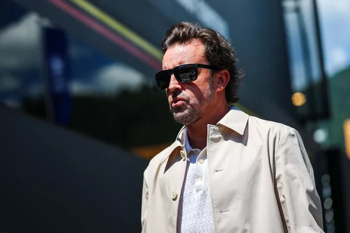 Fernando Alonso, Aston Martin Racing