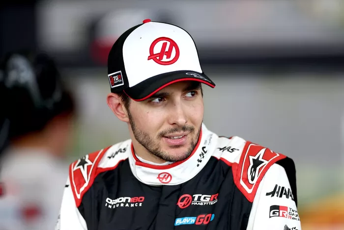 إستيبان أوكون، فريق هاس F1