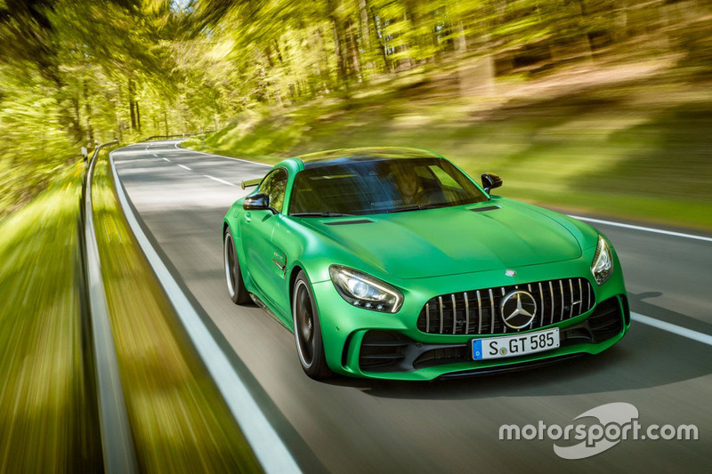 Mercedes-AMG GT R