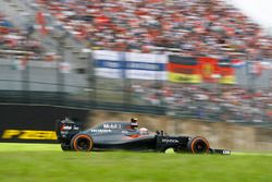 Jenson Button, McLaren MP4-31