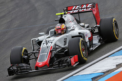Тест-пілот Haas VF-16 Шарль Леклер