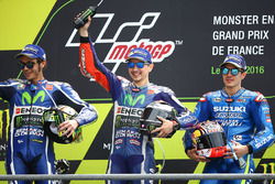 Podio: ganador Jorge Lorenzo, Yamaha Factory Racing, segundo Valentino Rossi, Yamaha Factory Racing,