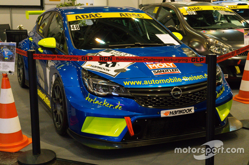 Opel Astra TCR