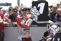 Pole position for Jorge Lorenzo, Ducati Team