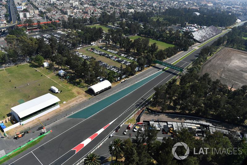 Mais do circuito visto de cima