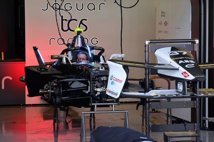 Car of Nick Cassidy, Jaguar TCS Racing