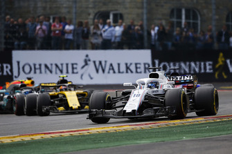 Lance Stroll, Williams FW41, Carlos Sainz Jr., Renault Sport F1 Team R.S. 18, Valtteri Bottas, Mercedes AMG F1 W09