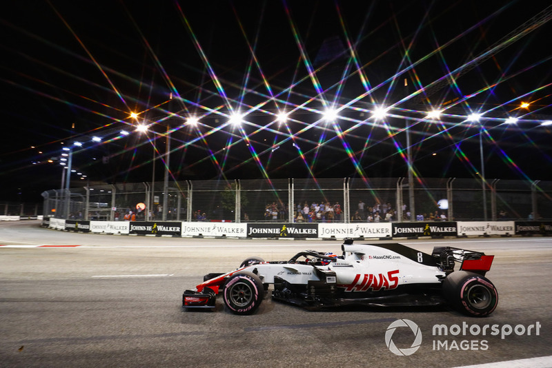 Romain Grosjean foi apenas o 15º