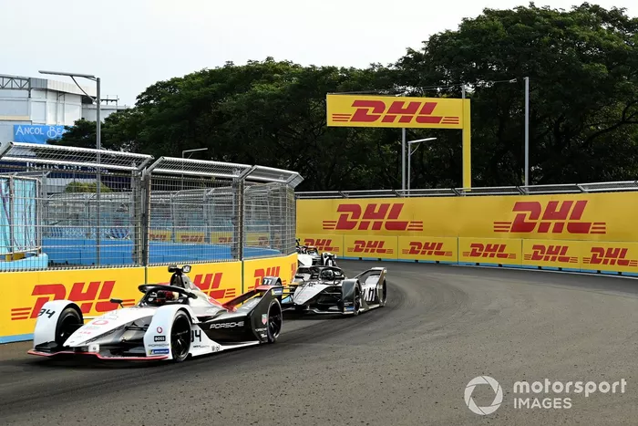Pascal Wehrlein, Porsche, Porsche 99X Electric, Lucas di Grassi, Venturi Racing, Silver Arrow 02