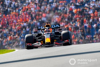 Verstappen ruim snelste in afsluitende training Dutch GP