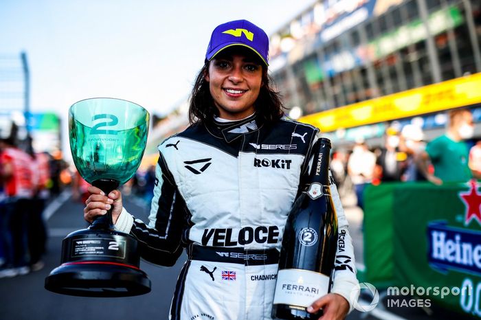 Segundo lugar Jamie Chadwick 