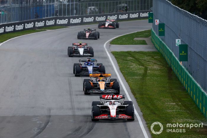 Kevin Magnussen, Haas VF-23, Oscar Piastri, McLaren MCL60, Alex Albon, Williams FW45, Yuki Tsunoda, AlphaTauri AT04