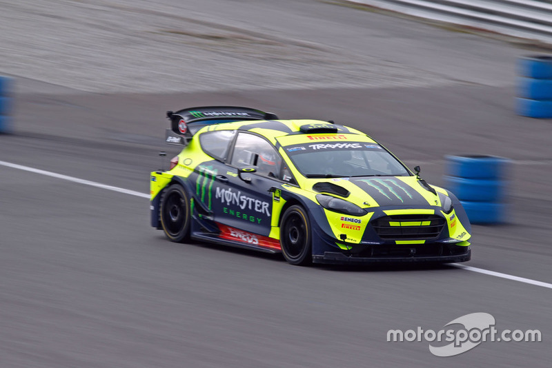 Valentino Rossi, Carlo Cassina, Ford Fiesta