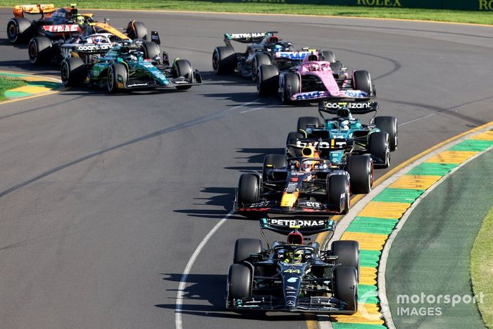 Lewis Hamilton, Mercedes F1 W14, Max Verstappen, Red Bull Racing RB19, Fernando Alonso, Aston Martin AMR23, Pierre Gasly, Alpine A523
