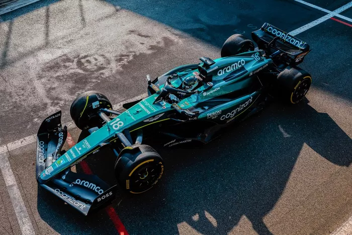 Lance Stroll, Aston Martin AMR23
