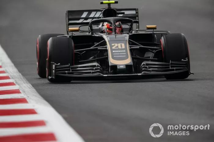 17 - Kevin Magnussen