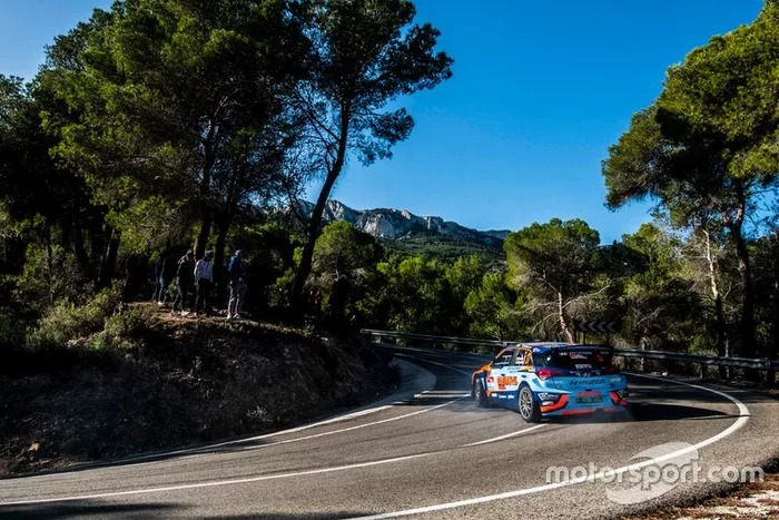 Surhayen Pernía - Alba Sánchez (Hyundai i20 R5)
