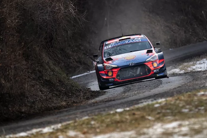 Thierry Neuville, Nicolas Gilsoul, Hyundai Motorsport Hyundai i20 Coupe WRC