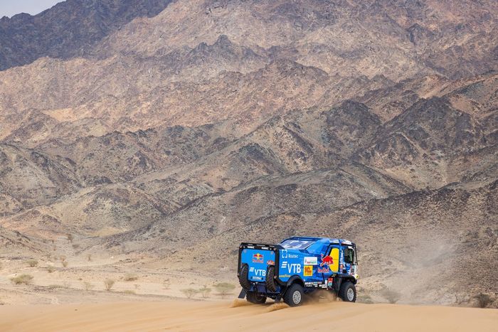 #500 Kamaz - Master: Dmitry Sotnikov, Ruslan Akhmadeev, Ilgiz Akhmetzianov
