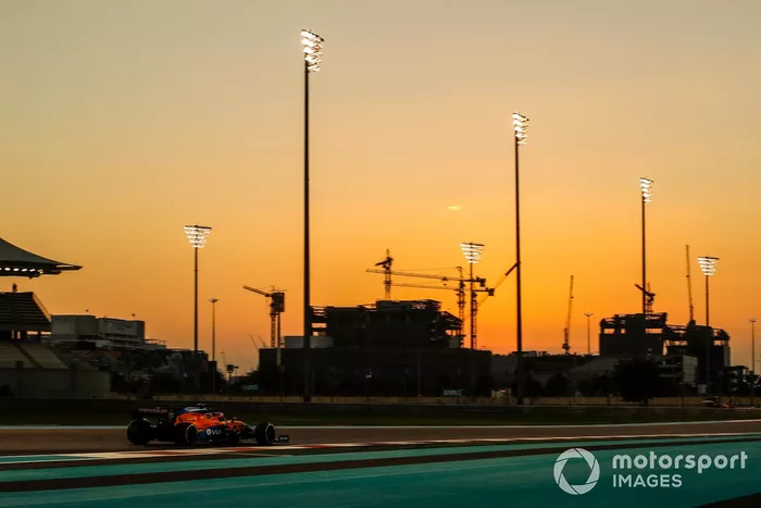 Carlos Sainz Jr., McLaren MCL35