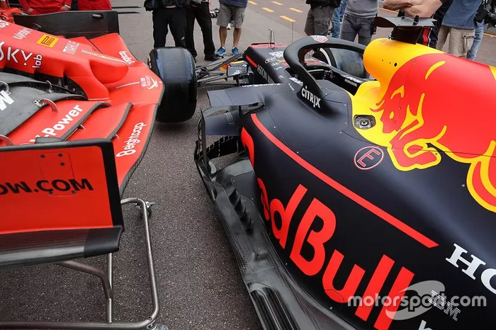 Detalle del suelo del Red Bull
