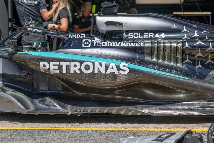 Mercedes W16 technical detail