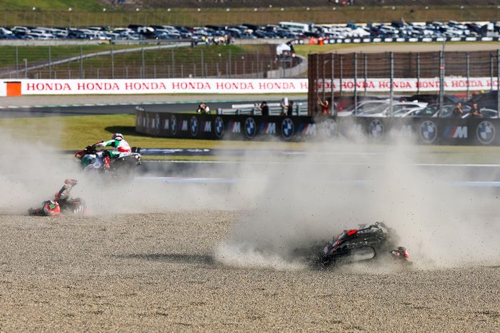 Marco Bezzecchi, Aprilia Racing crash