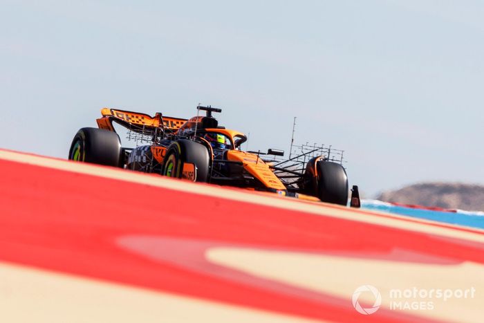 Oscar Piastri, McLaren MCL38 