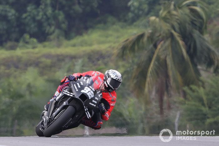 Lorenzo Savadori, Aprilia Racing Team