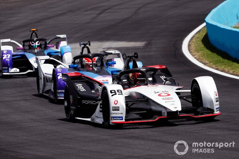 Pascal Wehrlein, Tag Heuer Porsche, Porsche 99X Electric, Maximilian Guenther, BMW I Andretti Motorsports, BMW iFE.21, Jake Dennis, BMW I Andretti Motorsport, BMW iFE.21