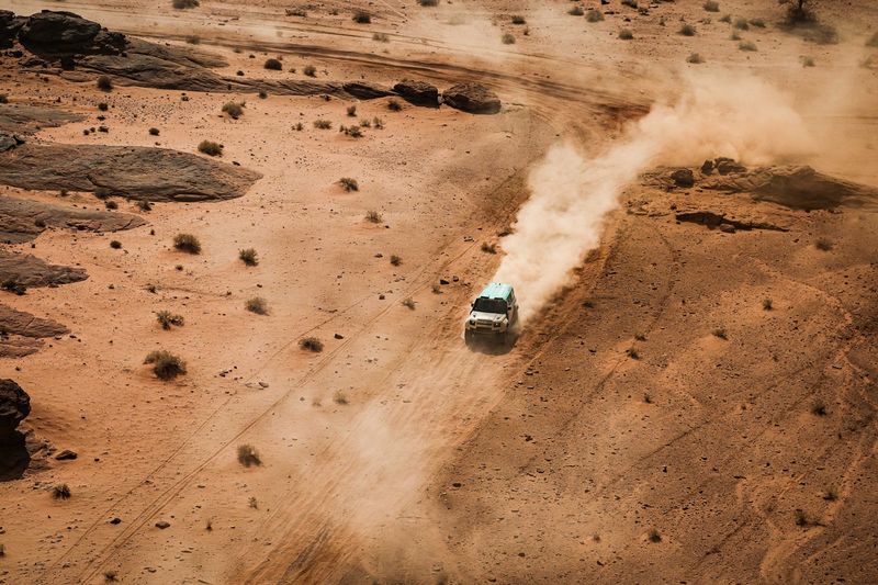 #500 Defender Rally Defender: Stephane Peterhansel, Michael Metge