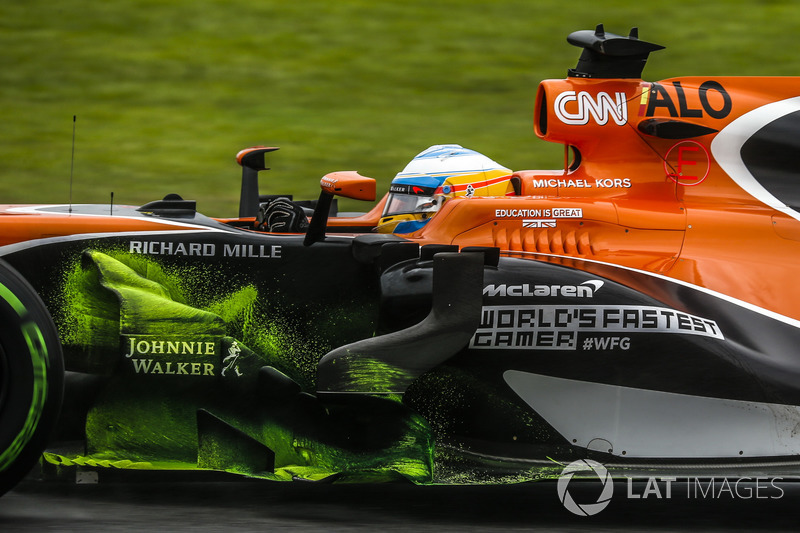 Fernando Alonso, McLaren MCL32, aero paint